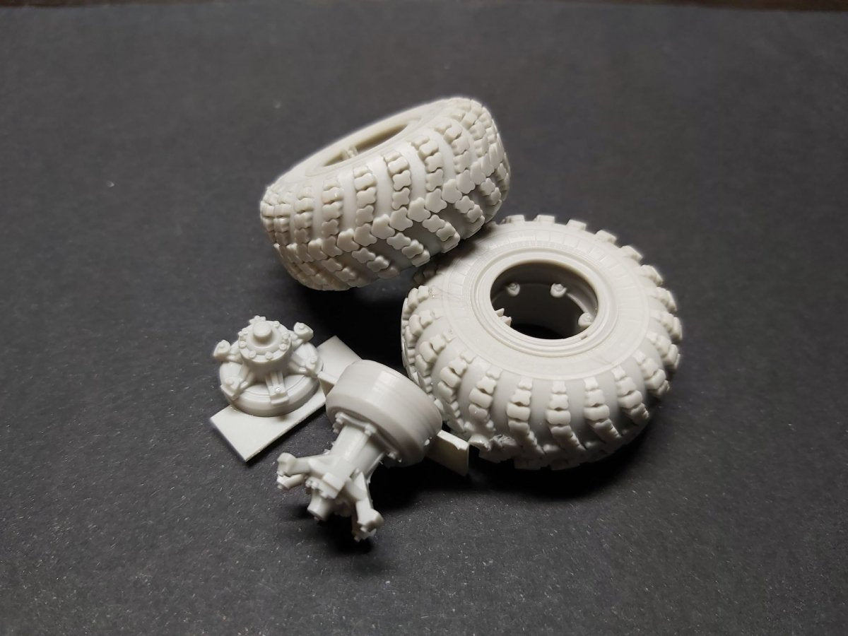 Panzer Art RE35-616 KRAZ-255B road wheels 1/35 – imagen 5