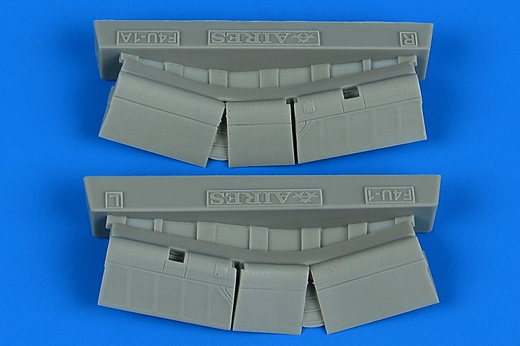 Aires 7383 F4U-1A Corsair flaps 1/72 Tamiya