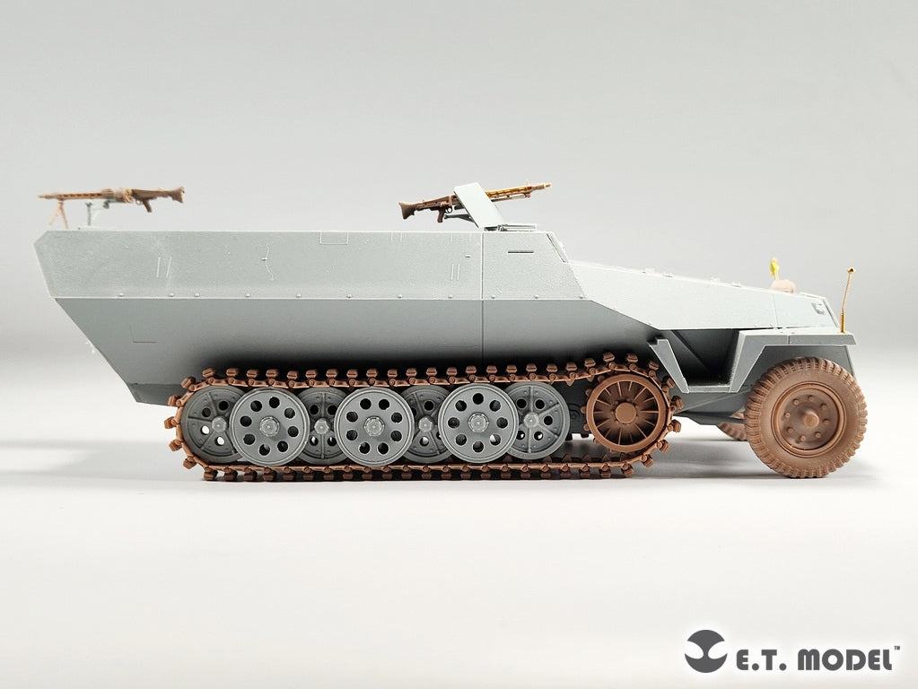 E.T. Model P35-406 WWII German Sd.kfz.251/Sd.kfz.11 Track links &amp;amp; Sprockets Late 3d Printed 1/35 – immagine 7