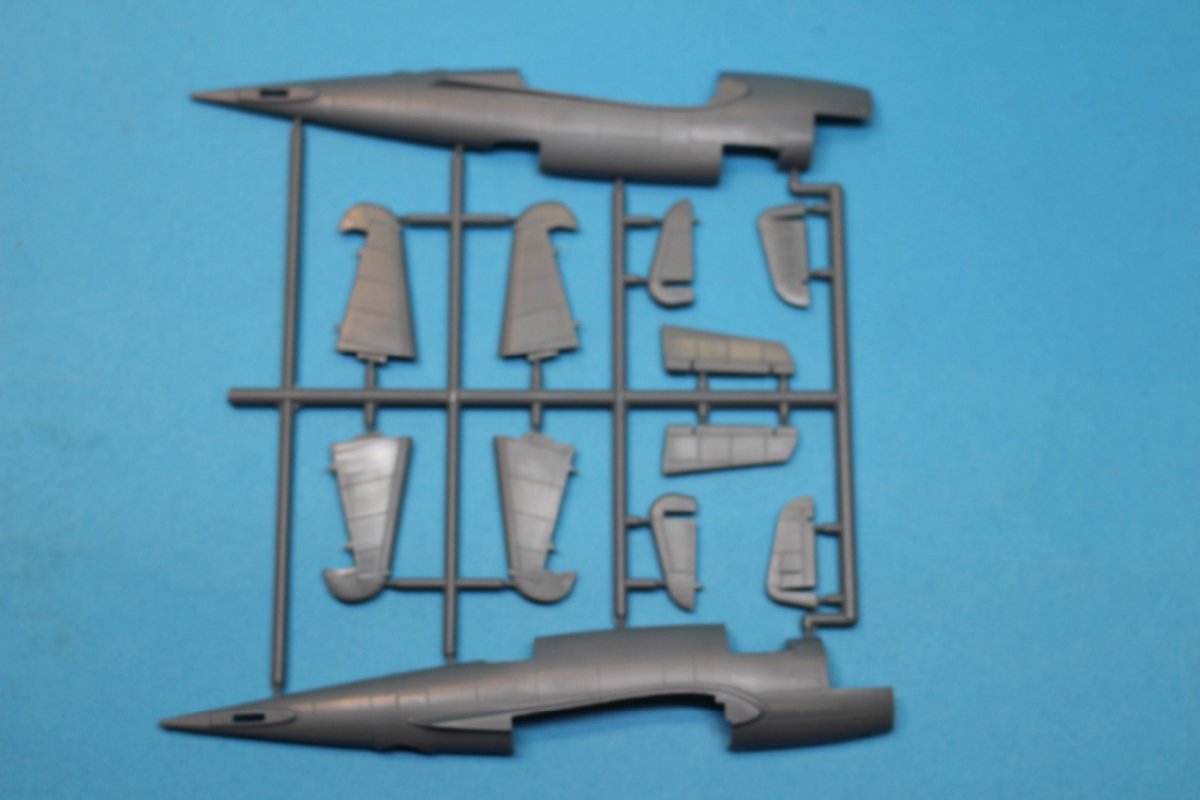 Fly 72042 PZL.37 B Łoś Polish Medium Bomber 1/72 – Bild 5