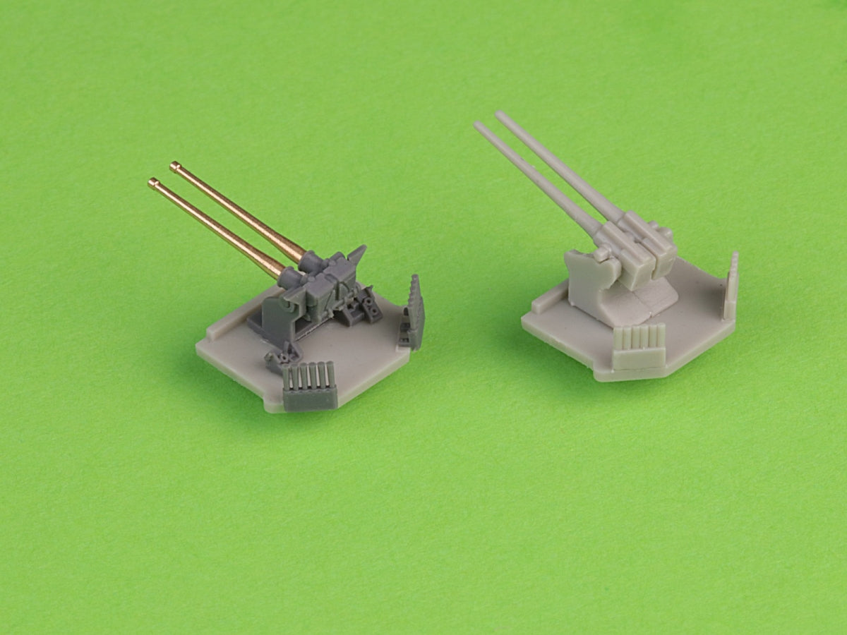 Master SM-350-118 Uzbrojenie francuskiego lekkiego krążownika Marseillaise - 152mm (9 szt.), 90mm (8 szt.), 13,2mm (8 szt.) lufy z żywicznymi mocowaniami (do modelu Trumpetera) 1/350 – immagine 2
