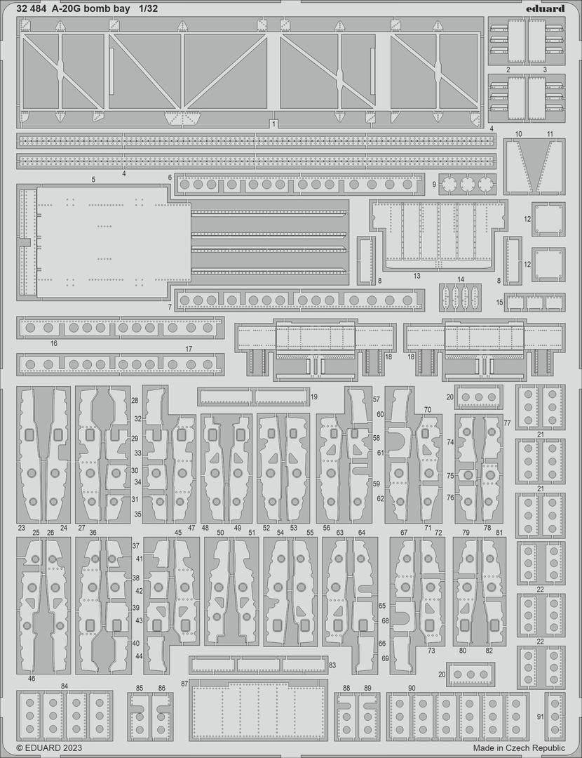 Eduard BIG33156 A-20G HONG KONG MAQUETTES 1/32 – image 2