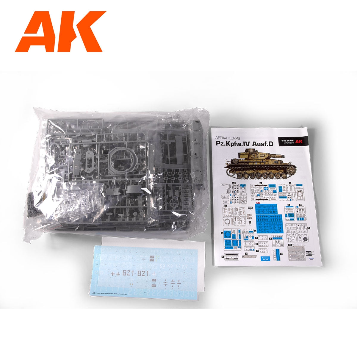 AK Interactive AK35504-B PZ.KPFW.IV AUSF.D AFRIKA KORPS + 5 FIGURES GERMAN TANK CREW AFRIKA KORPS 1/35 – Bild 3