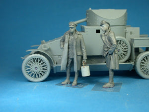 Copper State Models F35-007 Membre d&amp;#39;équipage de la division de véhicules blindés de la RNAS britannique avec un seau 1/35 – image 2