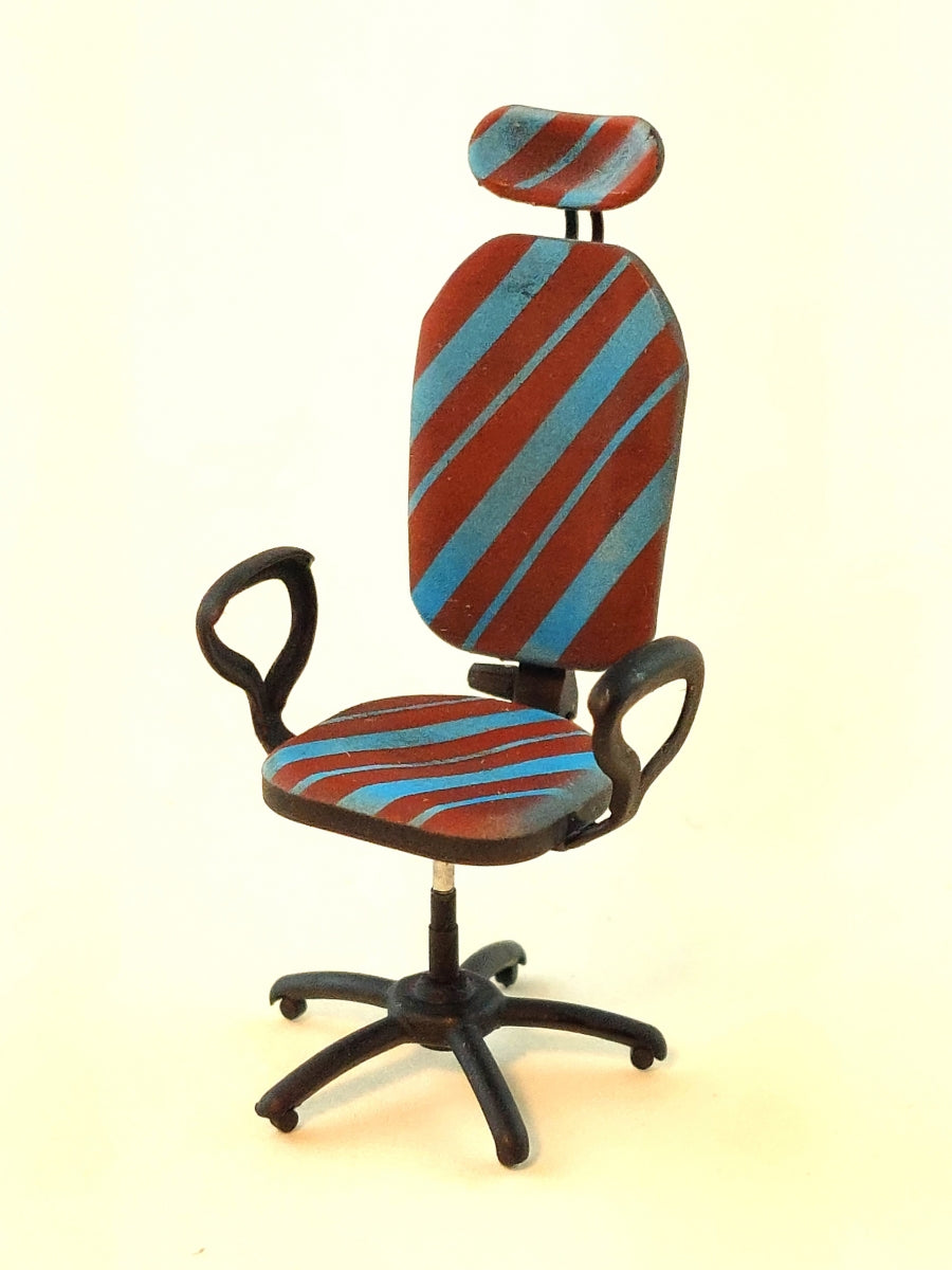Point of no Return 3524058 Fotele biurowe, dwa różne modele / Office chairs, two different models 1/35 – immagine 6
