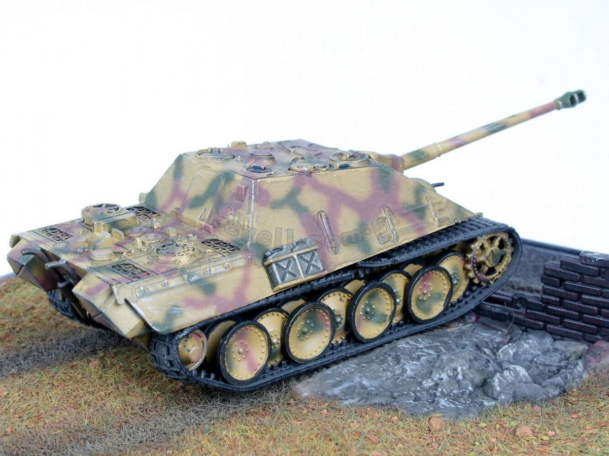 Revell 63232 Sd.Kfz. 173 JAGDPANTHER - maquette 1/76 – image 3