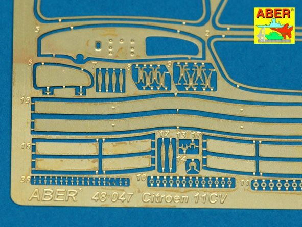 Aber 48047 Citroen Traction 11 CV Staff car 1/48 – imagen 4