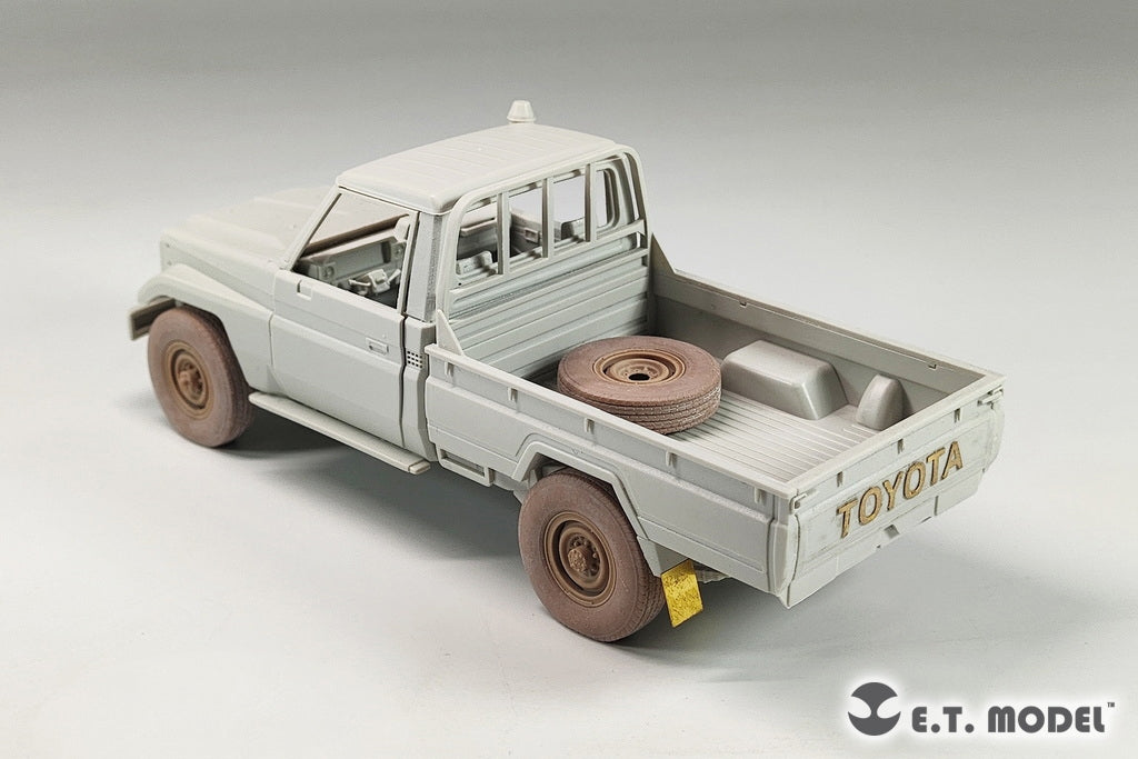 E.T. Model P35-162 PICK UP Truck Sagged Wheels Type.1 1/35 – Bild 6
