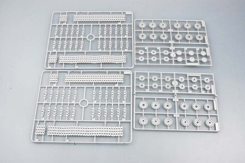 Trumpeter 01561 KV-1M1939 1/35 – imagen 11