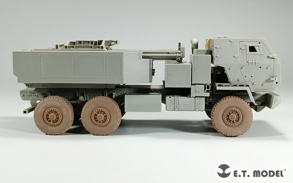 E.T. Model P35-127 Modern U.S. M142 High Mobility Artillery Rocket System（HIMARS）Sagged Wheels for Trumpeter kit 1/35 – imagen 7