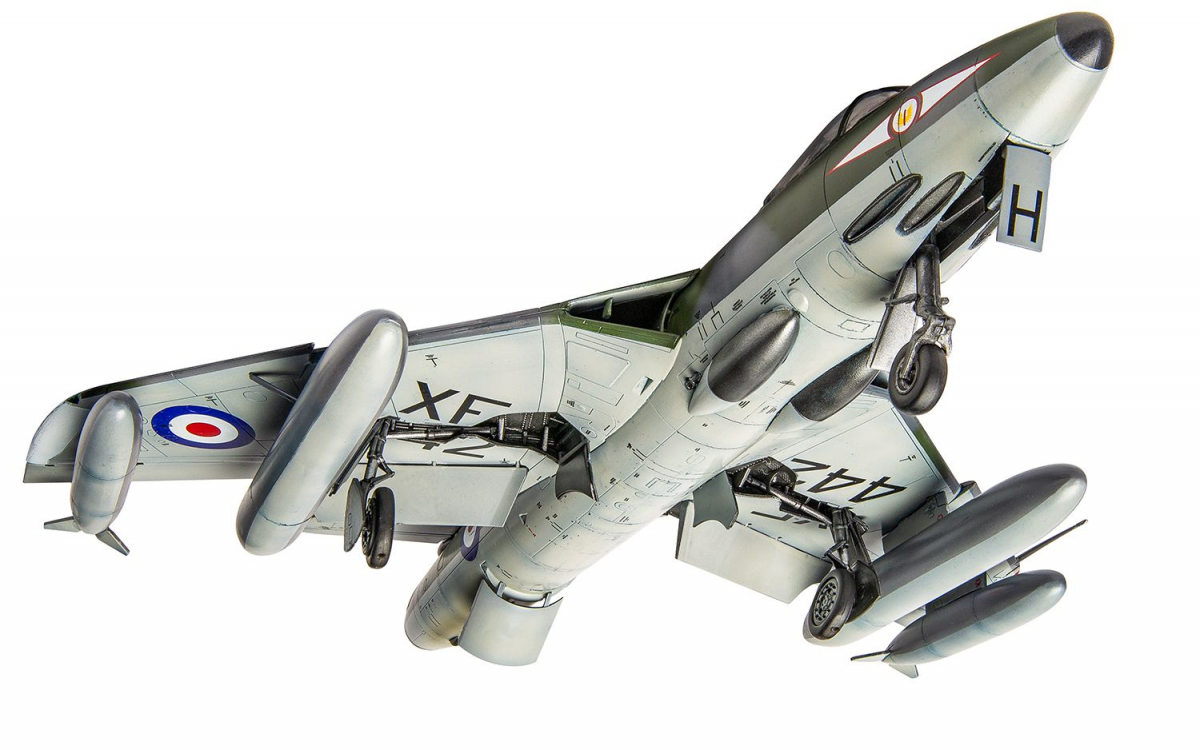 Airfix 09192 Hawker Hunter FGA.9/FR.10/GA.11 1/48 – immagine 4