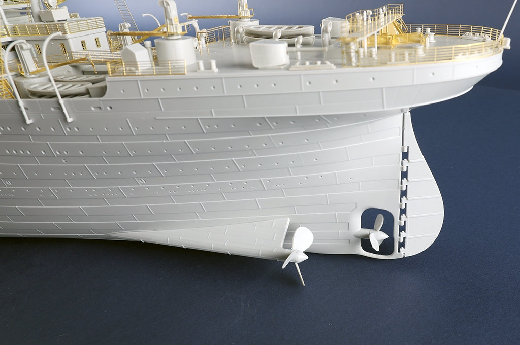 Trumpeter 03720 Olympic 1/200 – zdjęcie 24
