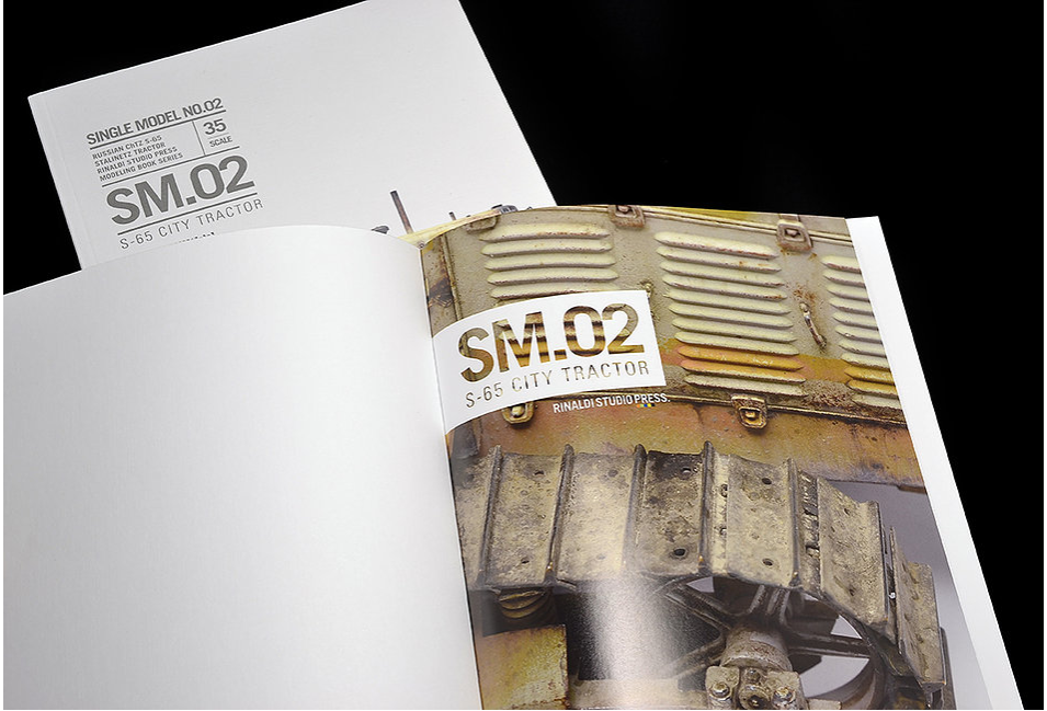 TankArt SM.02 S-65 Tractor Painting Technique Book By Michael Rinaldi – imagen 2