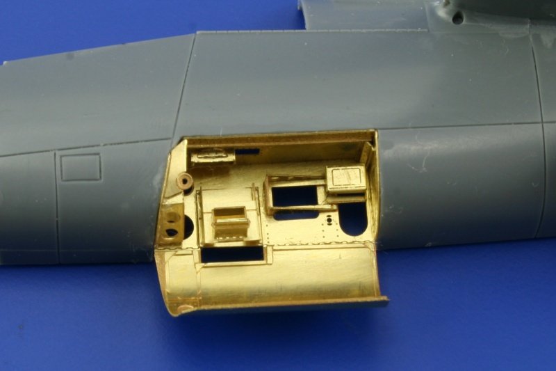 Eduard 49339 He 162A-2 Spatz 1/48 Tamiya – Bild 7