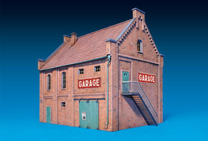 MiniArt 72031 BUILDING WITH GARAGE 1/72 – imagen 2