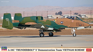 Hasegawa 02478 A-10C Thunderbolt II Demonstration Team Vietnam Scheme 1/72