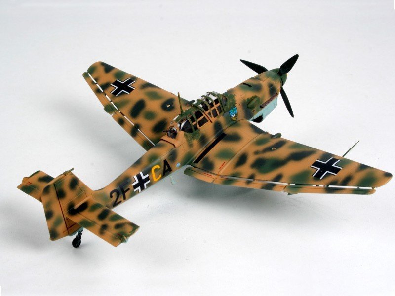 Revell 04620 Junkers Ju 87 B-2 / R-2 Stuka 1/72 – imagen 2