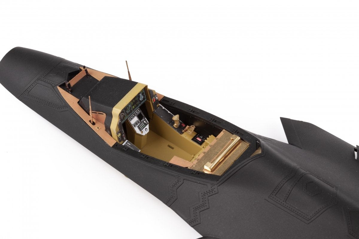 Eduard 33335 F-35C TRUMPETER 1/32 – Bild 5
