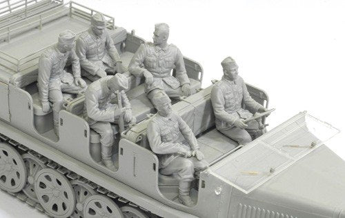 Dragon 6545 Sd.Kfz.7 8t Half-Track Early Production w/Crew 1/35 – Bild 2