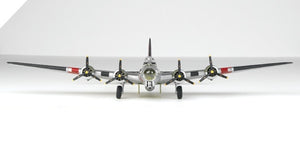 Academy 12414 B-17G Flying Fortress Special Nose Art Edition 1/72 – imagen 8