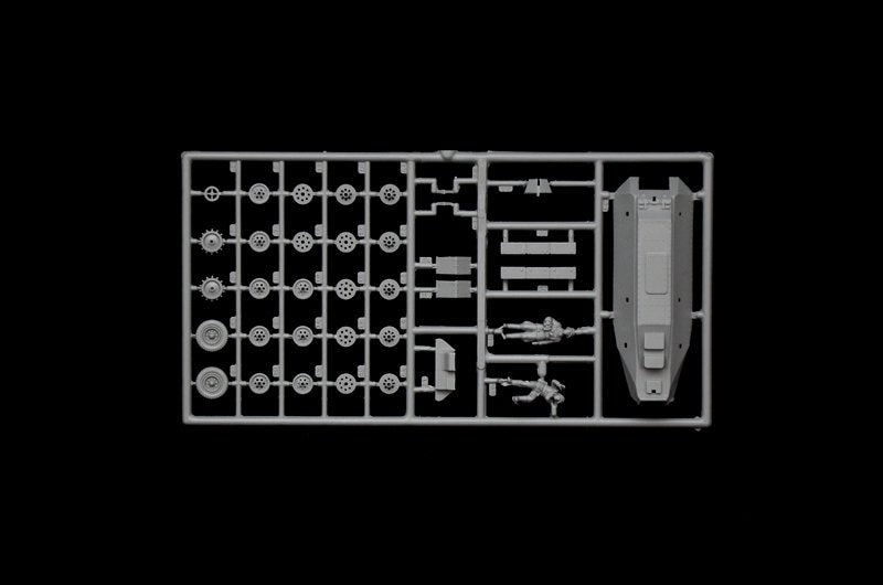 Italeri 7077 Sd.Kfz. 251/8 AMBULANCES 1/72 – image 8