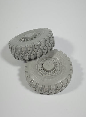 Panzer Art RE35-745 MTVR M24 Road wheels (Goodyear) 1/35 – image 2