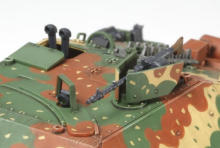 Tamiya 35285 Jagdpanzer 38(t) Hetzer Mittiere Produktion 1/35 – immagine 3