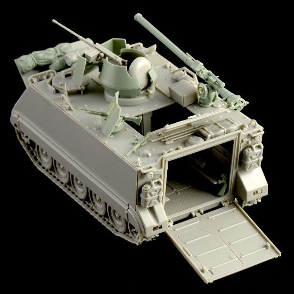 Italeri 6506 M113 ACAV with 106mm recoilless gun 1/35 – imagen 5