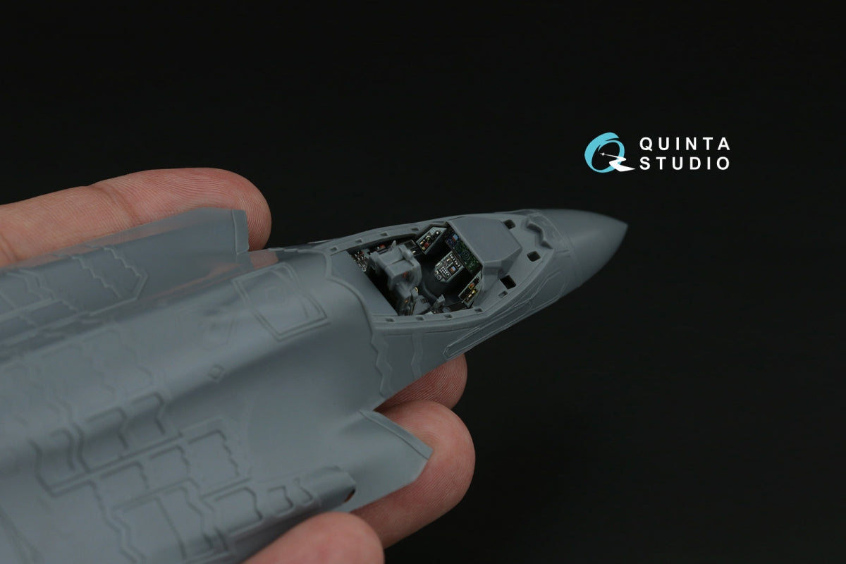 Intérieur imprimé en 3D et coloré sur papier décalcomanie Quinta Studio QD72192 F-35C Lighting II (Italeri) 1/72 – image 9