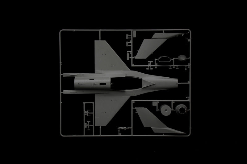 Italeri 35105 F-16C Fighting Falcon - WAR THUNDER 1/48 – immagine 13