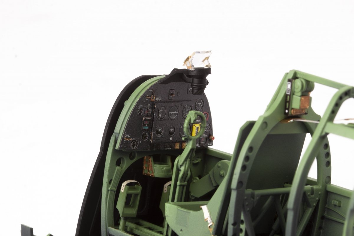Eduard 23036 Spitfire Mk. IXc AIRFIX 1/24 – image 4