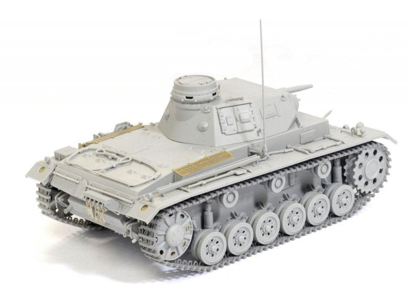 Dragon 6632 Pz.Kpfw. III Ausf. F 1/35 – imagen 10