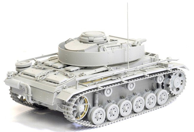 Dragon 6474 Pzkpfw. III Ausf. N w/Schurzen 1/35 – imagen 9