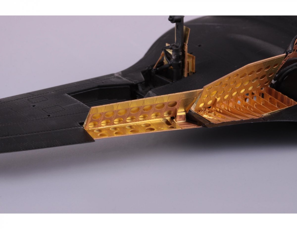 Eduard 48912 F2H-2 landing flaps KITTY HAWK 1/48 – imagen 2