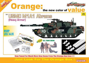 Cyber Hobby 9125 USMC M1A1 Abrams (Heavy Armor) U.S. Tank Crew 1/35
