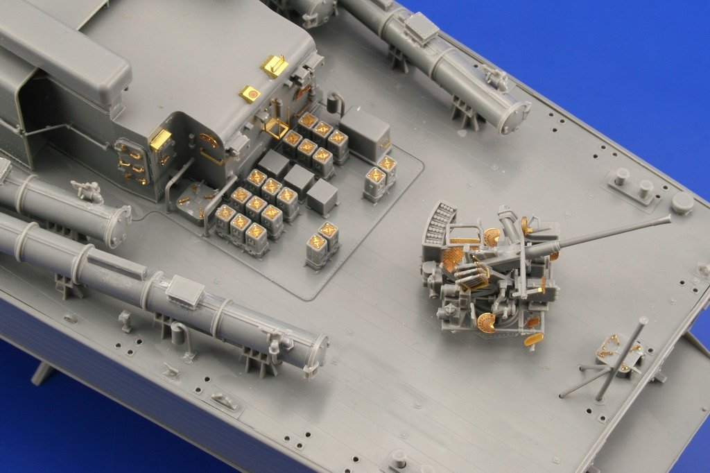 Eduard 53027 PT-15 Torpilleur japonais TAMIYA 1/72 – image 7