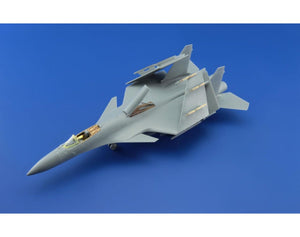 Eduard 73548 Su-33 TROMPETTE 1/72 – image 3
