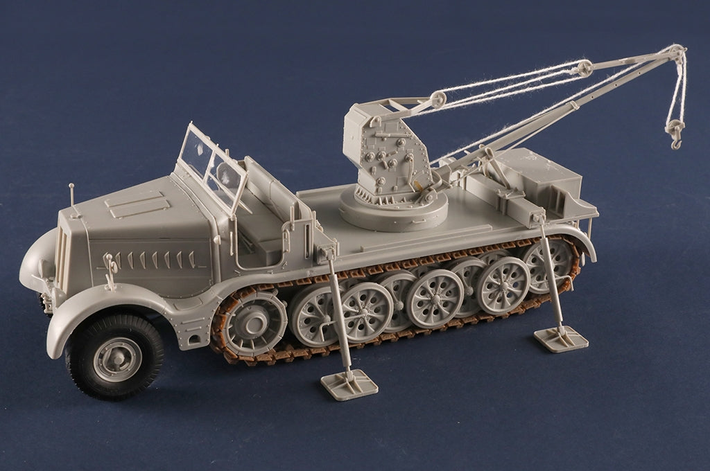 Trumpeter 09576 Schwerer Zugkraftwagen 18 t avec 6 t Billstein-Crane, Sd.Kfz.9/1 1/35 – image 19