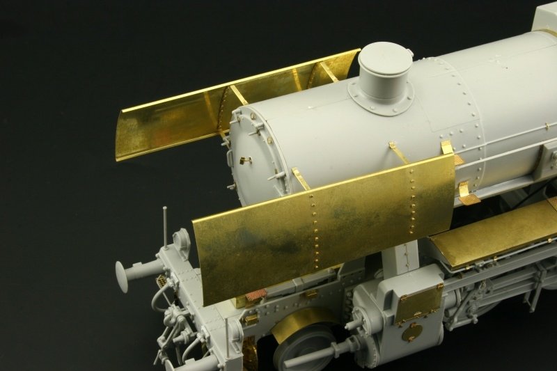 Eduard 35897 BR 52 avec déflecteur de fumée Steifrahmentender 1/35 Trumpeter – image 3