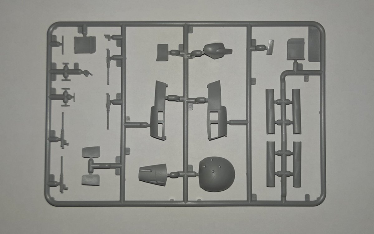 ICM 48239 Ju 88С-6b, WWII German Night Fighter 1/48 – imagen 3