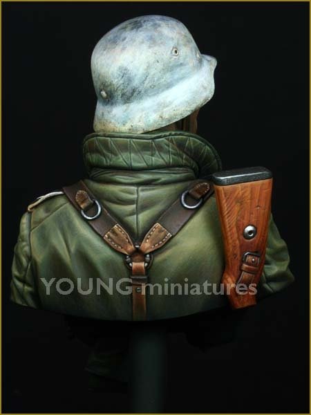 Young Miniatures YM1825 German Infantry Russian Front WWII 1/10 – imagen 5