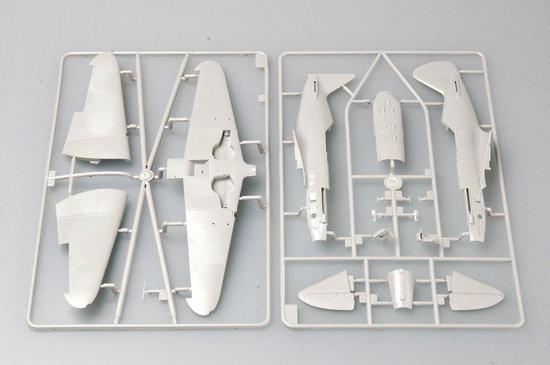 Trumpeter 02830 Soviet MiG-3 Early Version 1/48 – imagen 5