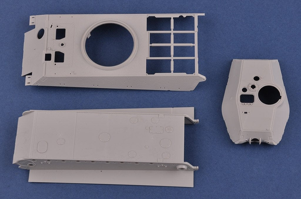 Hobby Boss 84530 German Sd.Kfz.182 King Tiger Porsche Turret w/ Zimmerit 1/35 – imagen 4