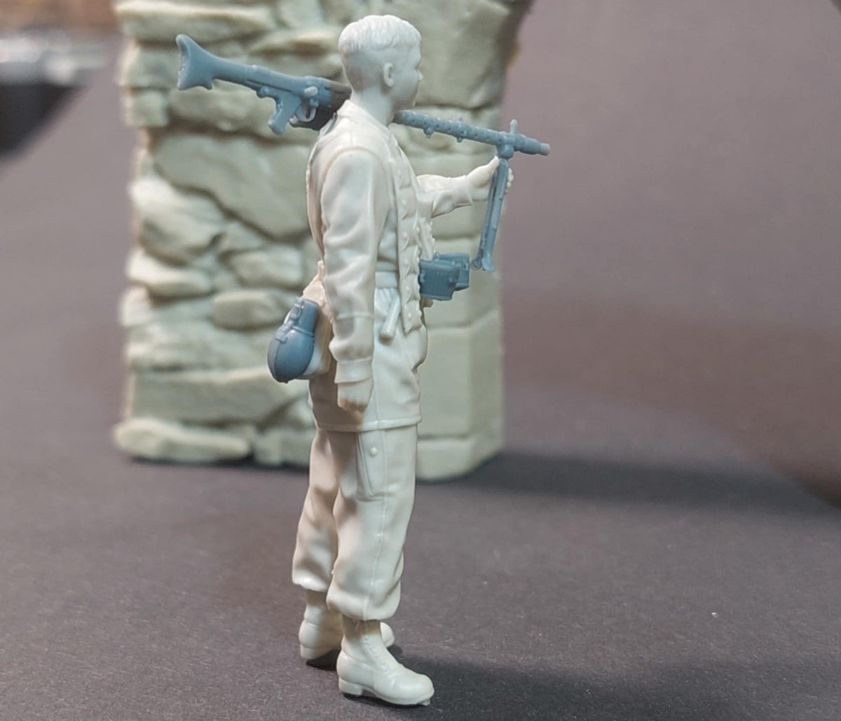 Panzer Art FI35-247 German fallschirmjager MG34 gunner 1/35 – imagen 3