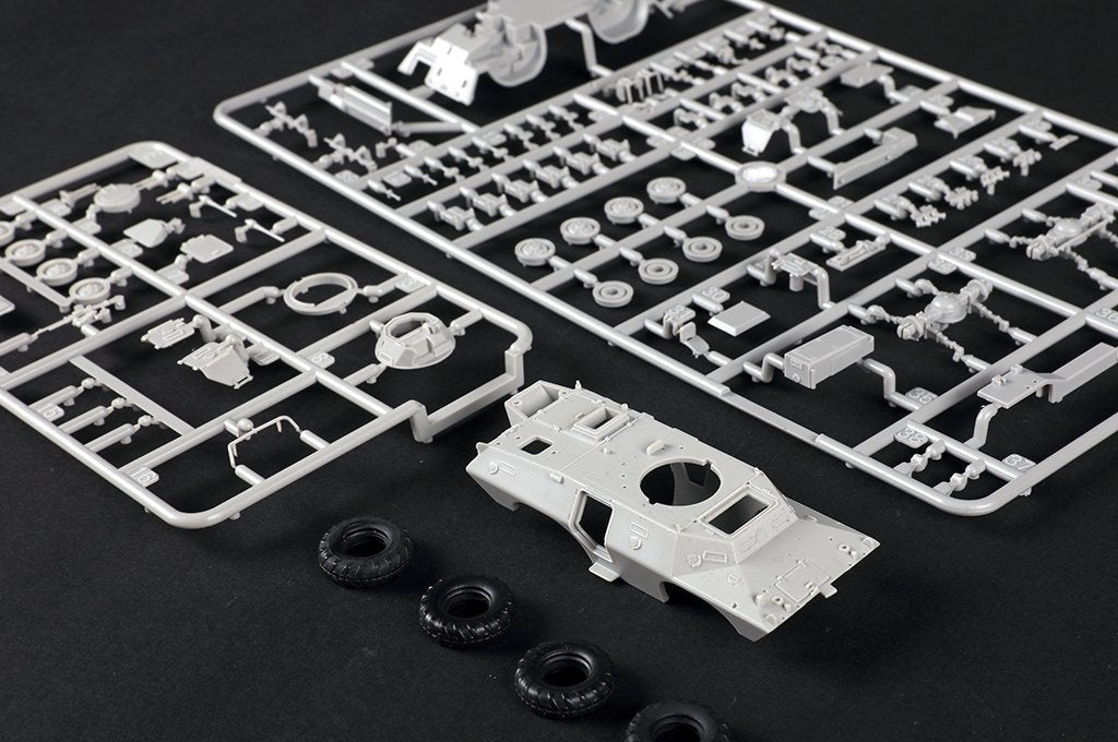 Trumpeter 07439 M706 Commando Armored Car in Vietnam 1/72 – imagen 8
