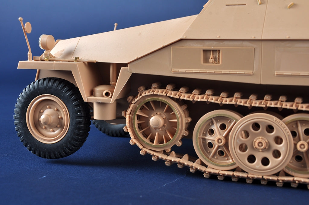 Trumpeter 00943 Sd.Kfz 251/22D 1/16 – Bild 11