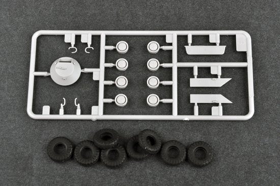 Trumpeter 07137 BTR-70 APC russe, version initiale, échelle 1/72 – image 5