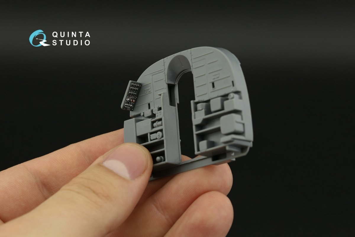 Quinta Studio QDS-48381 Mi-17 3D-Printed &amp;amp; coloured Interior on decal paper (AMK) (Small version) 1/48 – imagen 8