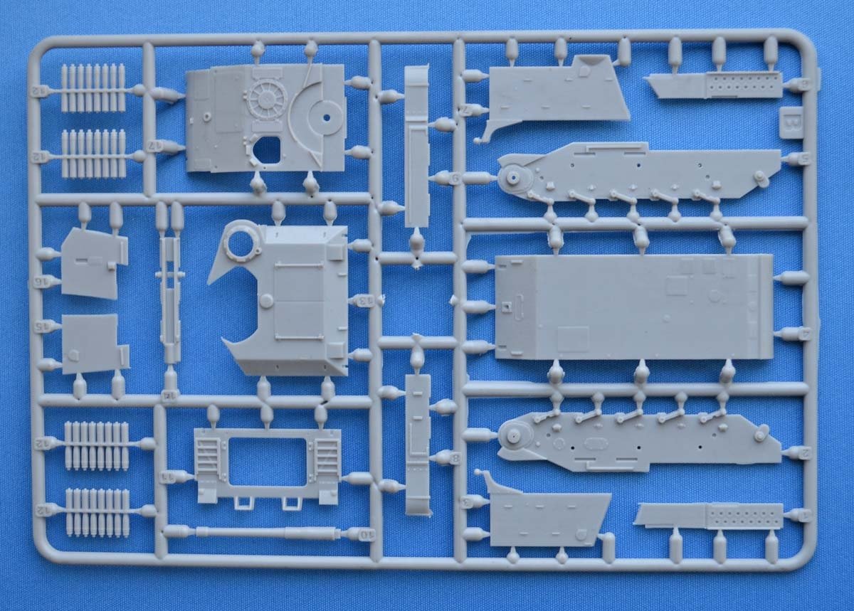 ACE 72453 AMX Mk.61 105mm self-propelled howitzer 1/72 – imagen 4