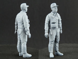 ICM 48280 B-26K with USAF Pilots &amp;amp; Ground Personnel 1/48 – immagine 11